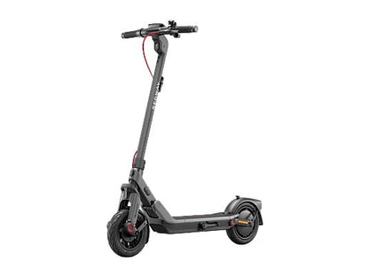 SEGWAY Ninebot E3 D E-Scooter – 10 Zoll, 25 km/h, Klappbar & Stylisch | Schwarz / Silber / Rot