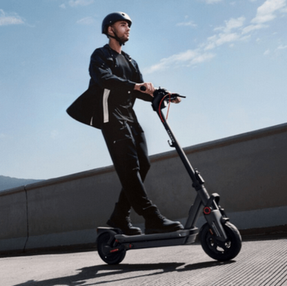 Segway Ninebot MAX G3 E E-Scooter – Modern, Leistungsstark & Mit Straßenzulassung